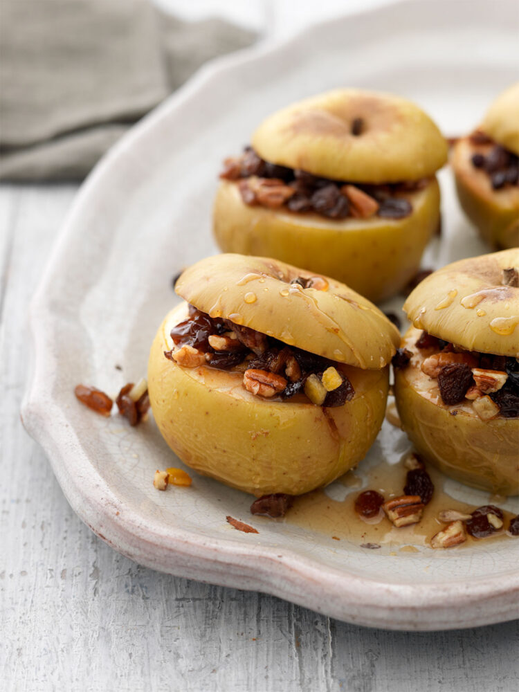 Maple pecan baked apples